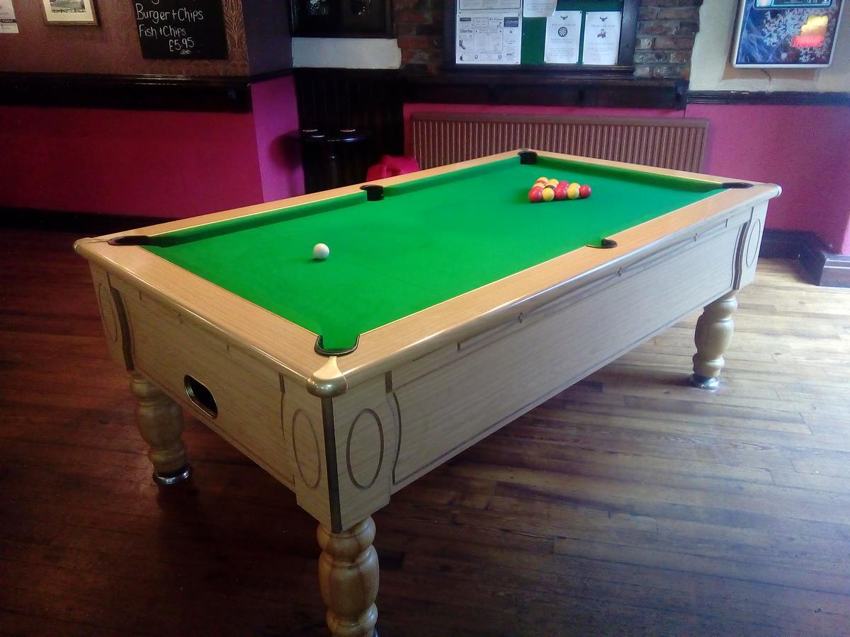 Hotel The Bulls Head Milnthorpe Esterno foto